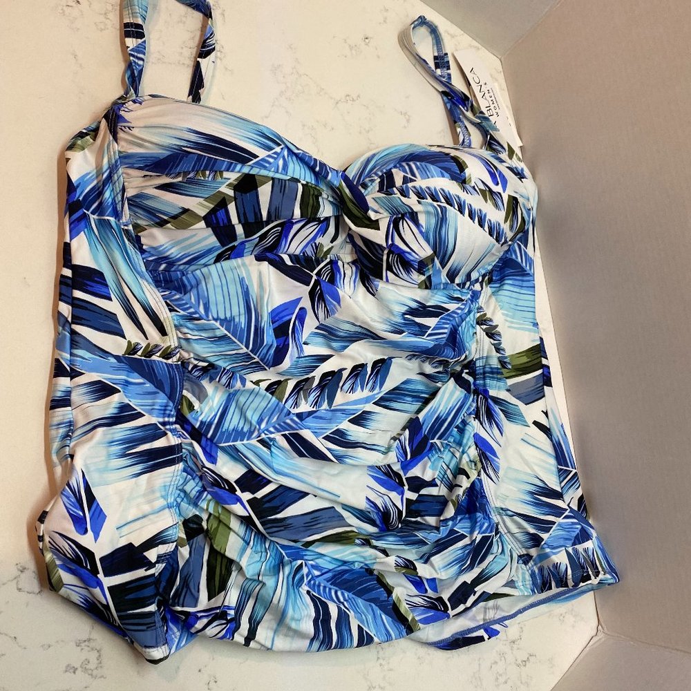 NWT La Blanca Printed Tankini Plus Size Top swimsuit